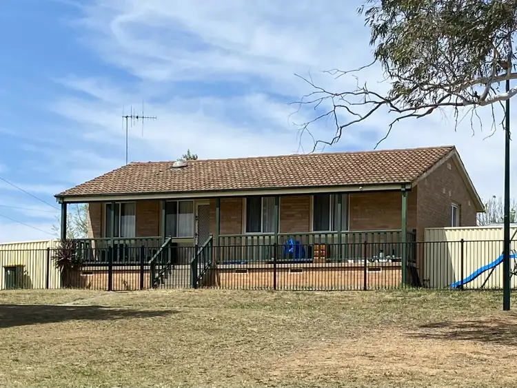 7 Aroo Place, South Bathurst NSW 2795