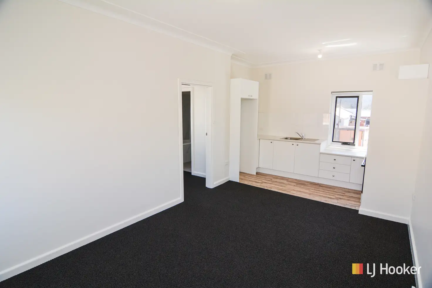 Main view of Homely unit listing, 1/160 Mort Street, Lithgow NSW 2790