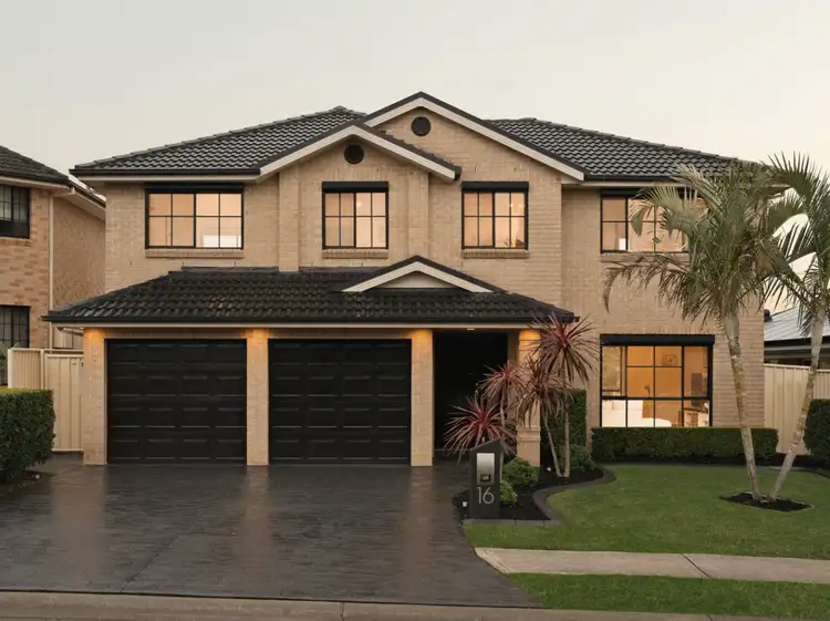 16 Geraldton Street, Prestons NSW 2170