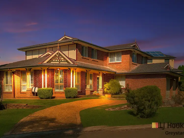 8 White Gum Place, Greystanes NSW 2145