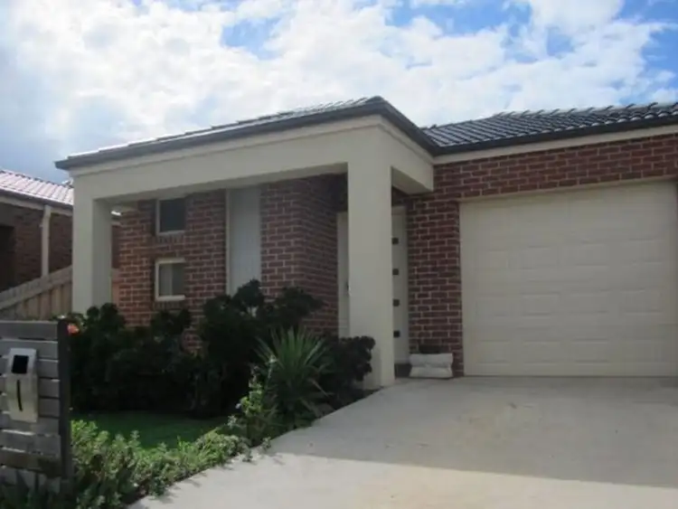 2/6 Horseshoe Circuit, Truganina VIC 3029