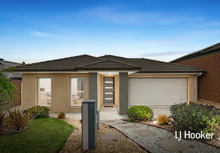 15 Periwinkle Crescent, Wallan VIC 3756