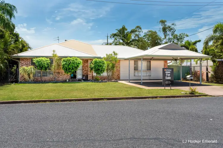 13 Cominos Place, Emerald QLD 4720