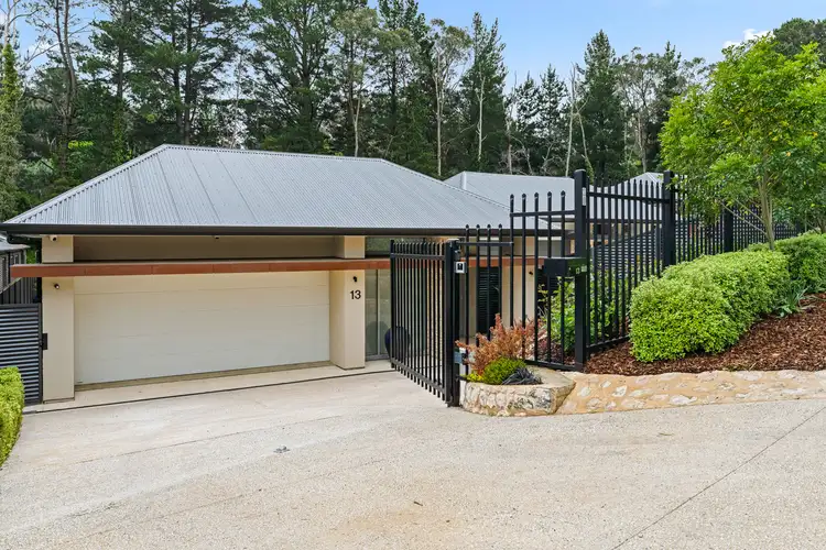 13 Pomona Road, Stirling SA 5152