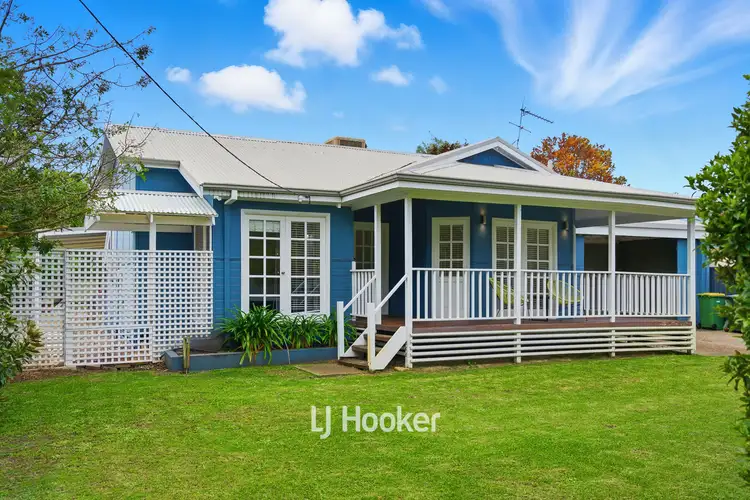 29 Fairbairn Road, Busselton WA 6280