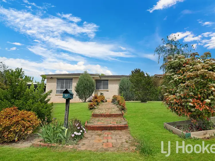 Second view of Homely house listing, 10 Bouffler Close, Kelso NSW 2795