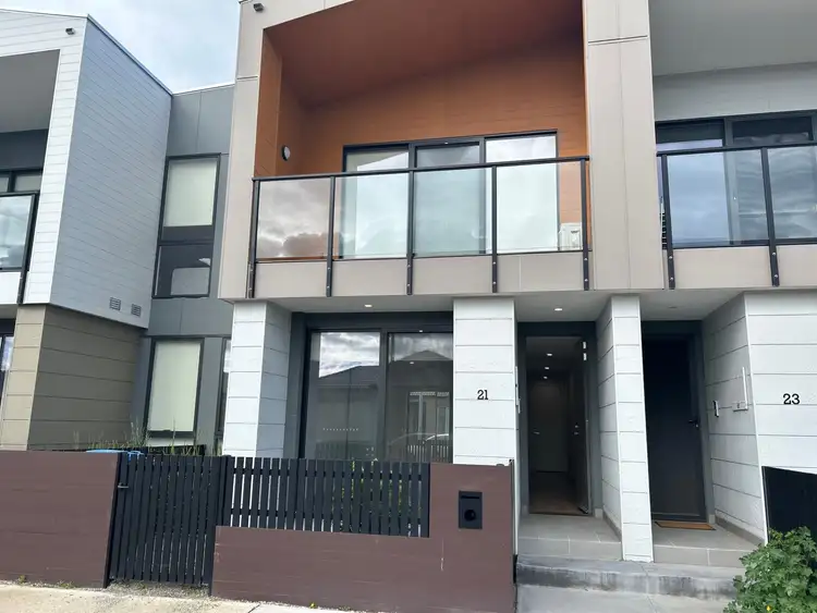 21 Carrick Street, Point Cook VIC 3030