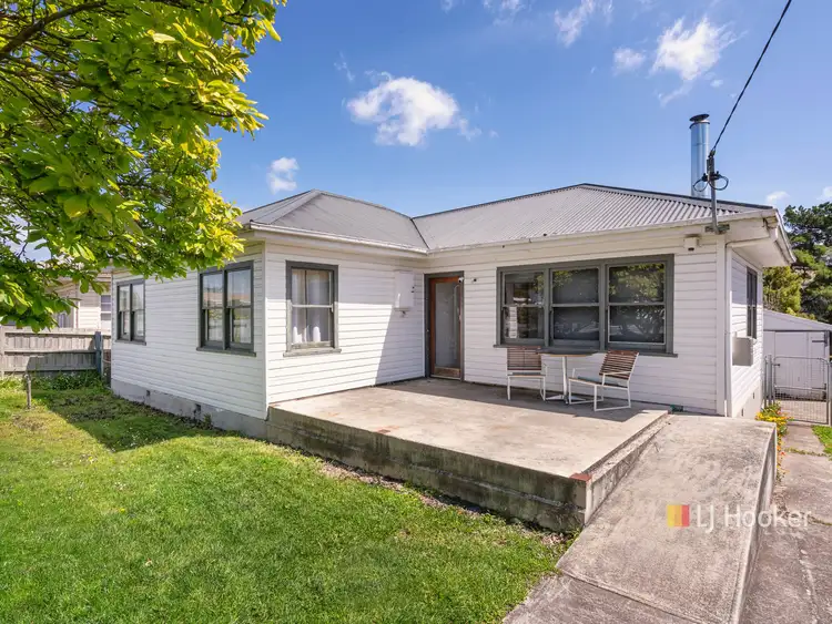 28 Devonport Road, Quoiba TAS 7310