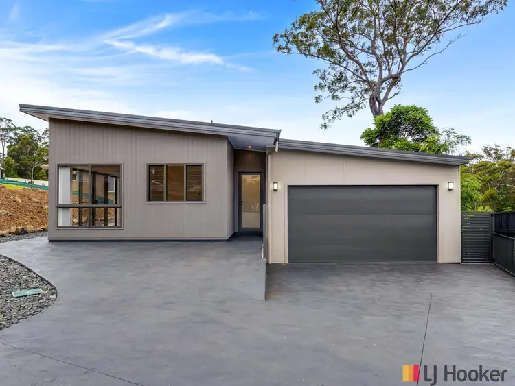 14 Currawong Crescent