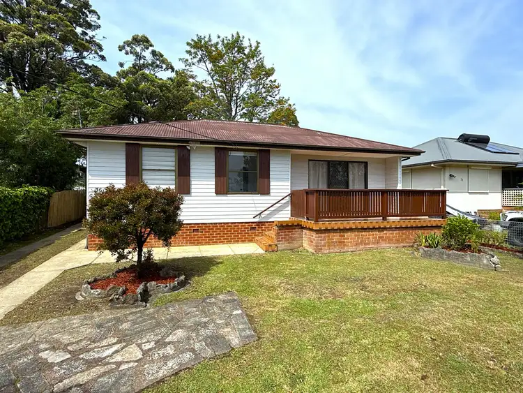 36 Young Avenue, Nowra NSW 2541