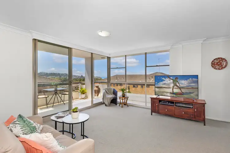 12/5-7 Westminster Avenue