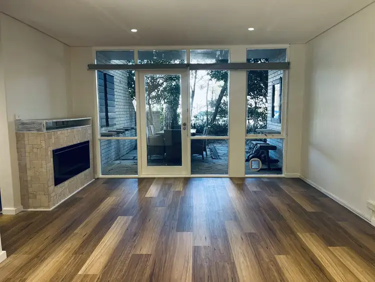 6/3-7 Mactier Street, Narrabeen NSW 2101