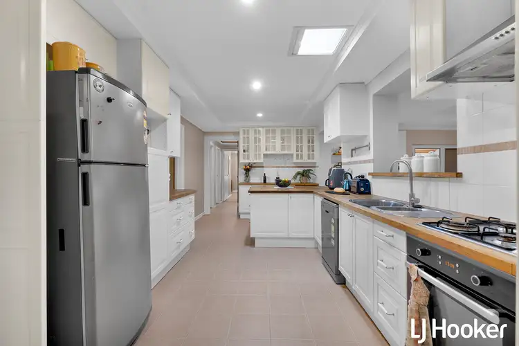 1 Delbridge Drive, Kenwick WA 6107