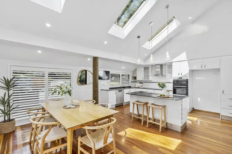 7 Surf Rider Avenue, North Avoca NSW 2260