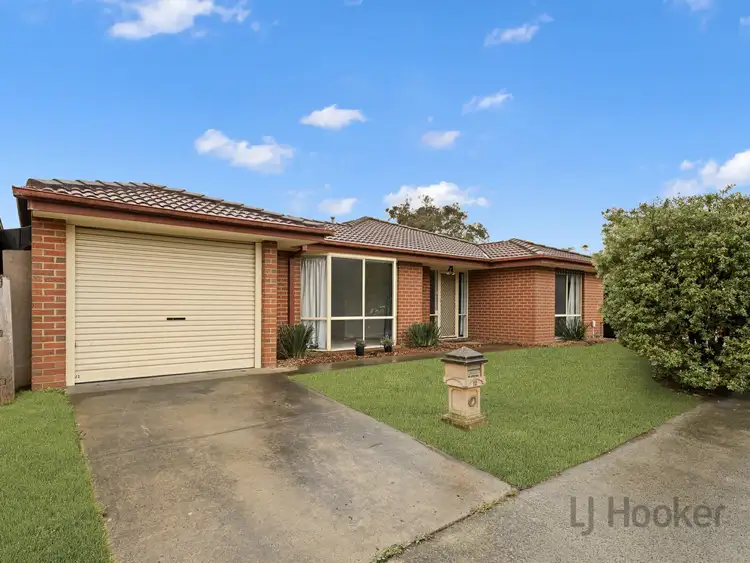 12 Snow Gum Drive
