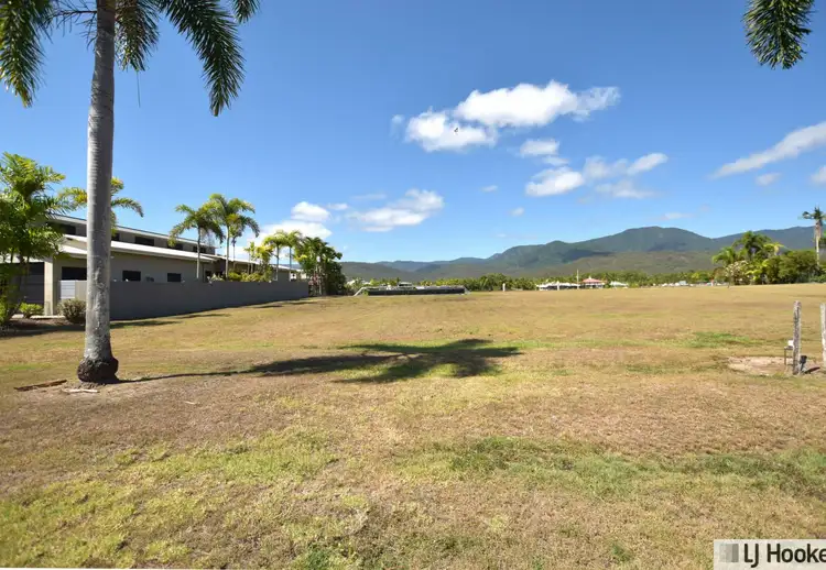 94 Keith Williams Drive, Cardwell QLD 4849