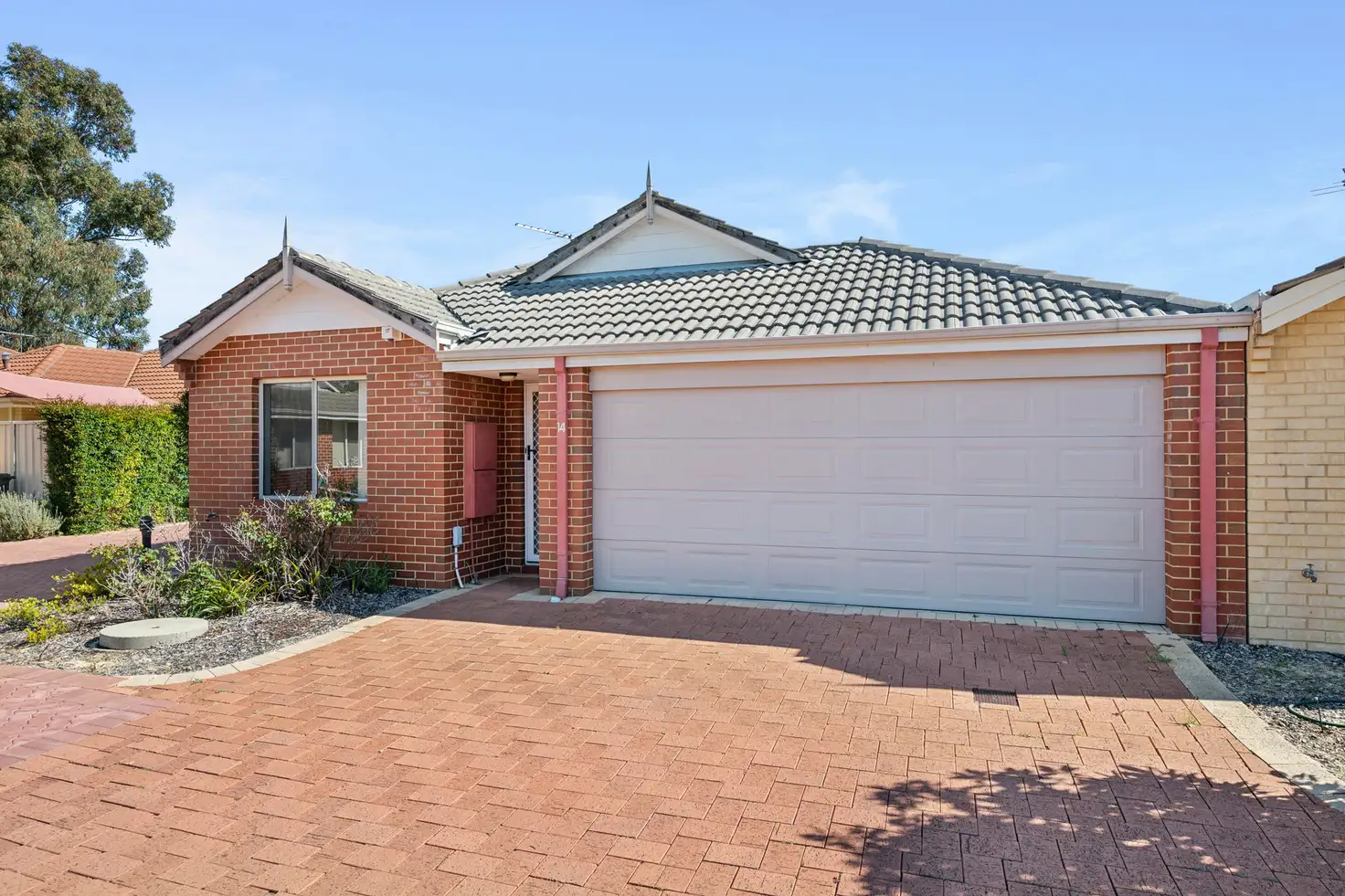 Main view of Homely villa listing, 14/10 Delamere Way, Camillo WA 6111
