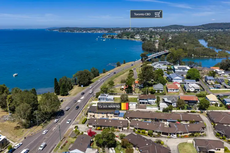 13/305 Main Road, Fennell Bay NSW 2283