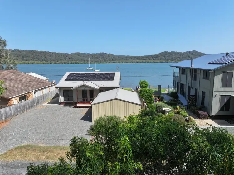 160 Canaipa Point Drive, Russell Island QLD 4184