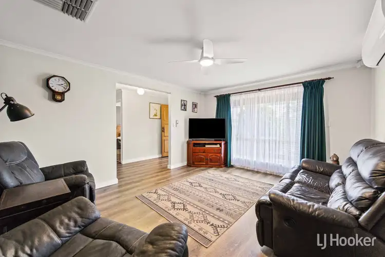 Fifth view of Homely house listing, 8 Blandy Court, Munno Para West SA 5115