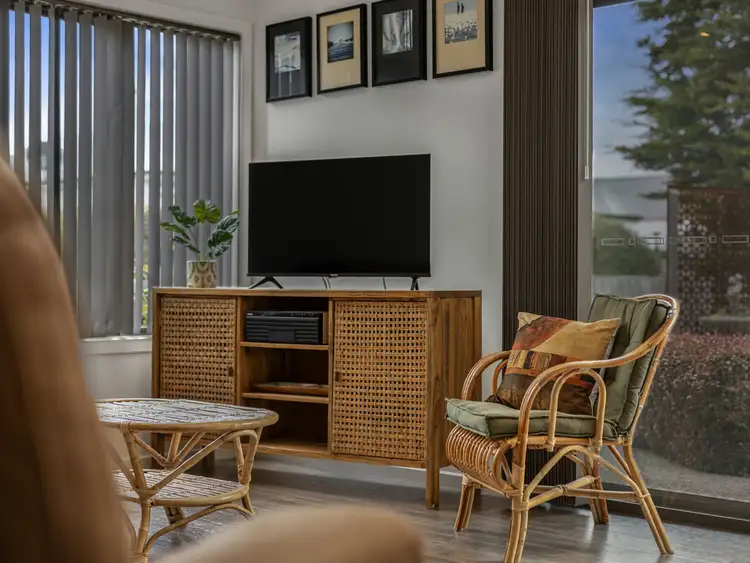 Fifth view of Homely unit listing, 2/60 Dodgin Street, Wynyard TAS 7325