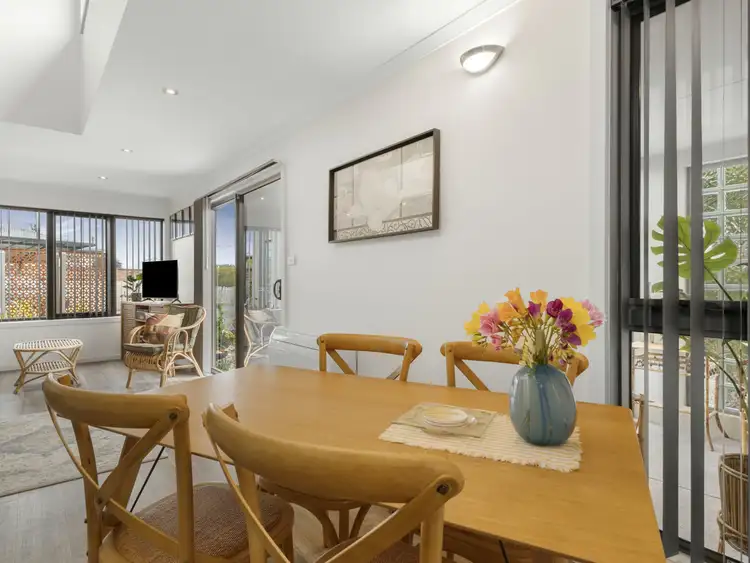 Sixth view of Homely unit listing, 2/60 Dodgin Street, Wynyard TAS 7325