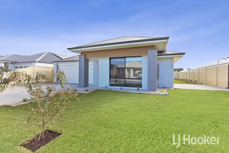 6 Lincelles Street, Madora Bay WA 6210