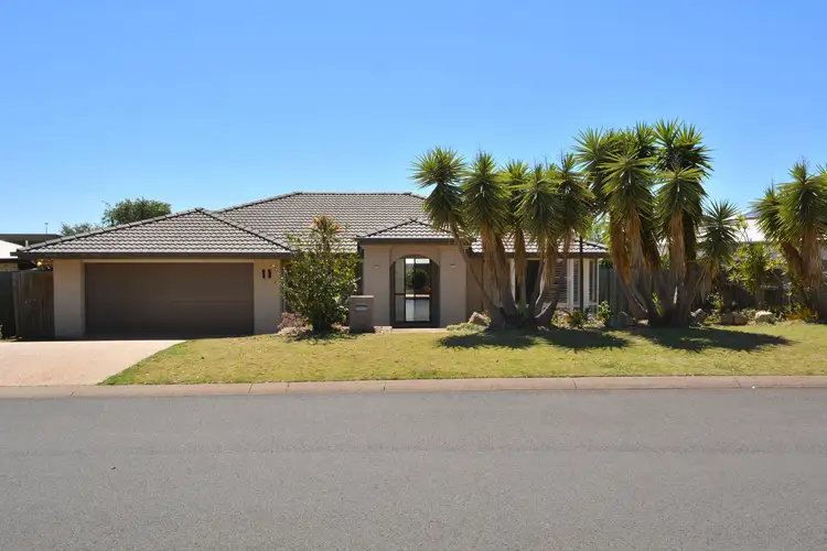 11 Saba Court, Middle Ridge QLD 4350