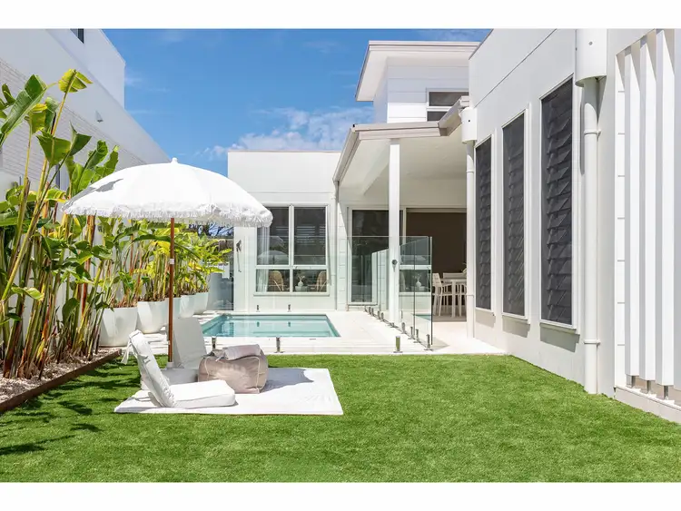 17 Elluisa Close, Forster NSW 2428