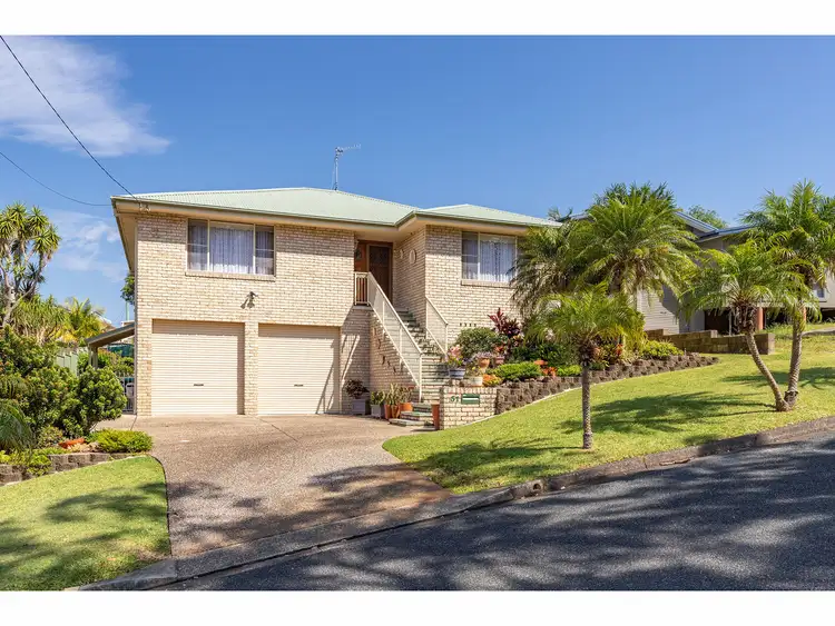 51 Surfview Avenue, Forster NSW 2428