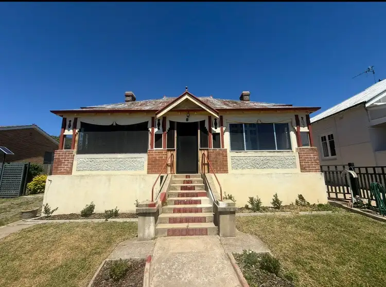 8 Spencer Street, South Bathurst NSW 2795
