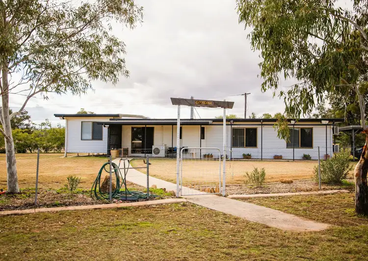 12 -16 Edwardes Street, Roma QLD 4455