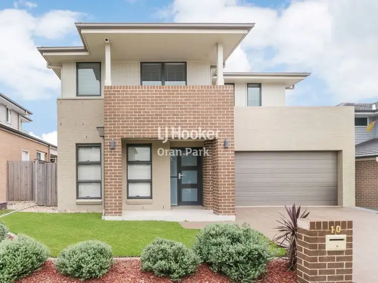 10 Morris Street, Oran Park NSW 2570
