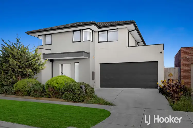 6 Garrard Crescent, Clyde VIC 3978