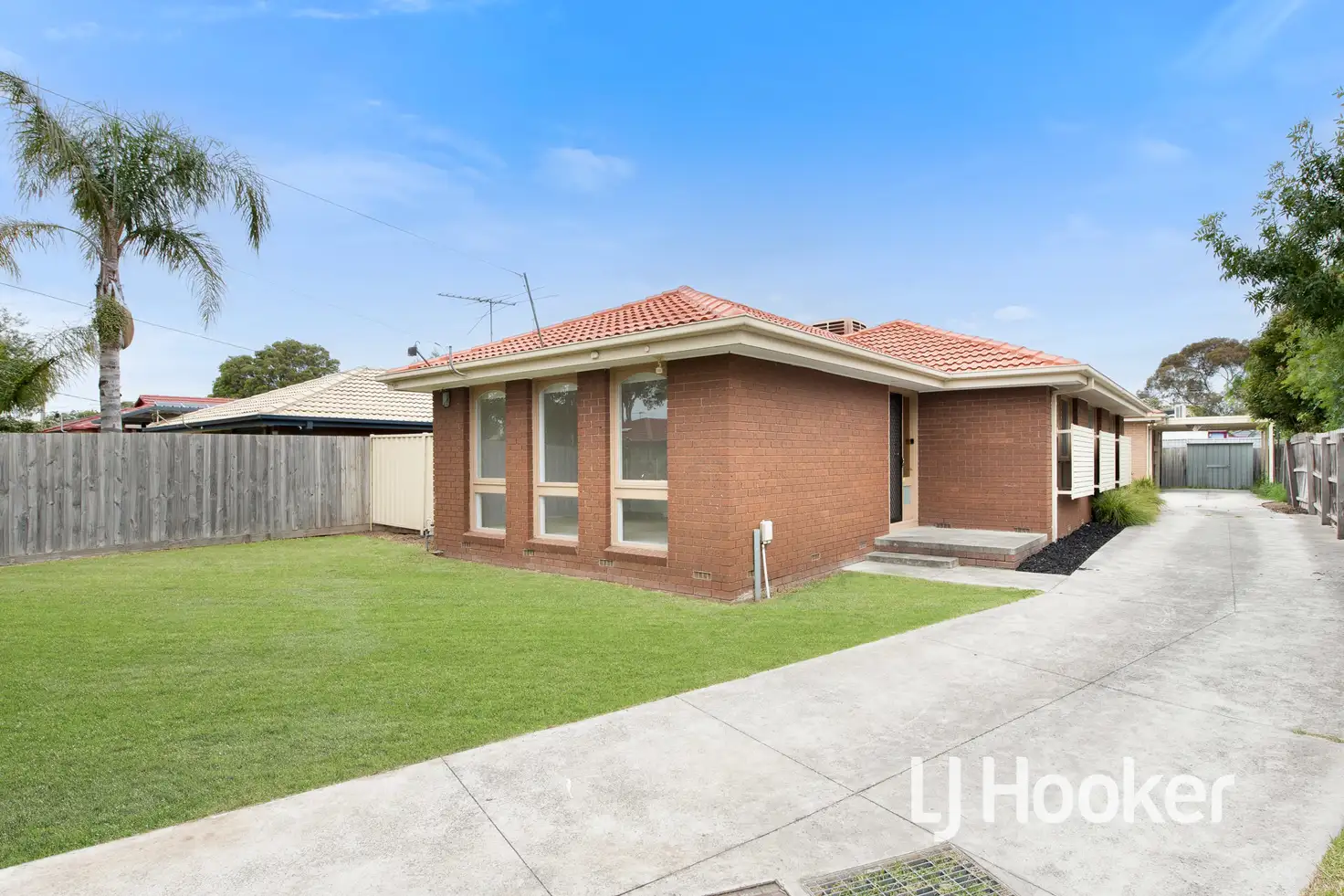 Main view of Homely unit listing, 26 Clairmont Avenue, Cranbourne VIC 3977
