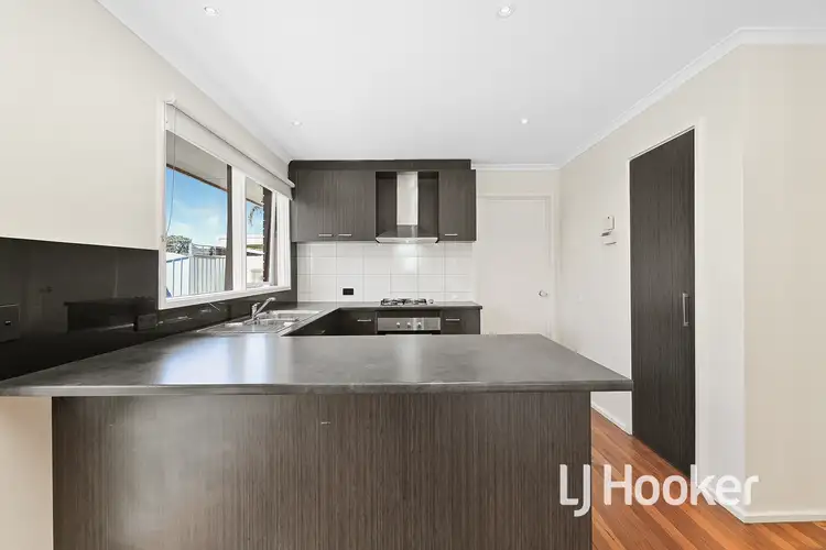 Fifth view of Homely unit listing, 26 Clairmont Avenue, Cranbourne VIC 3977