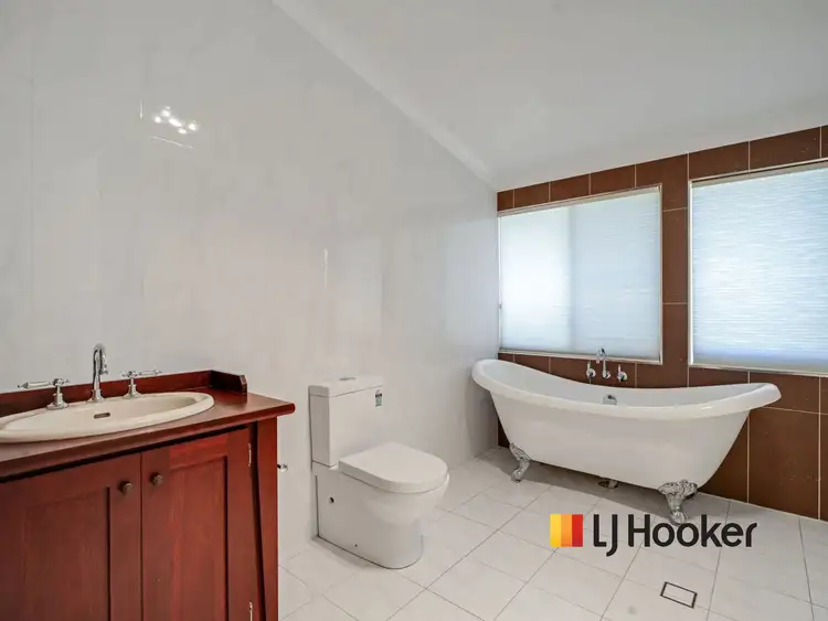 Sixth view of Homely house listing, 118 Third Avenue, Narromine NSW 2821