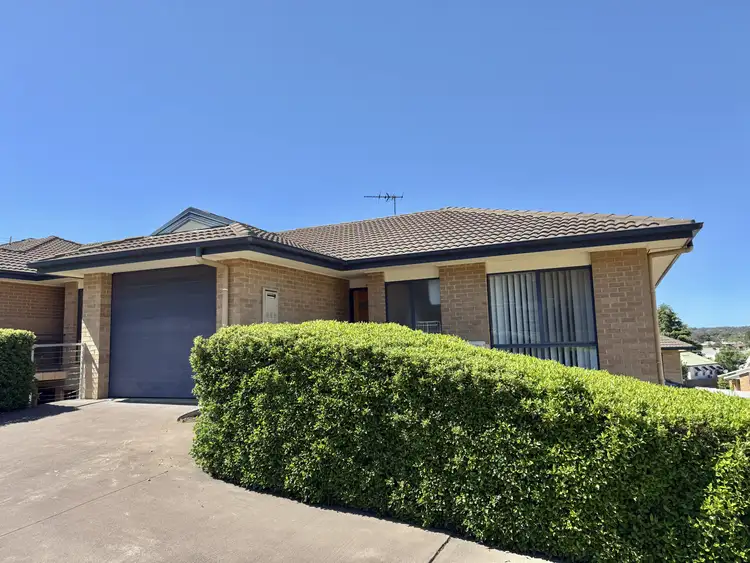 10/157 William Street, Young NSW 2594