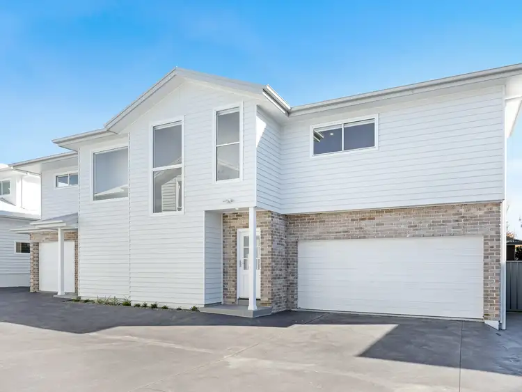 Third view of Homely townhouse listing, 4/331-333 Princes Highway, Albion Park Rail NSW 2527