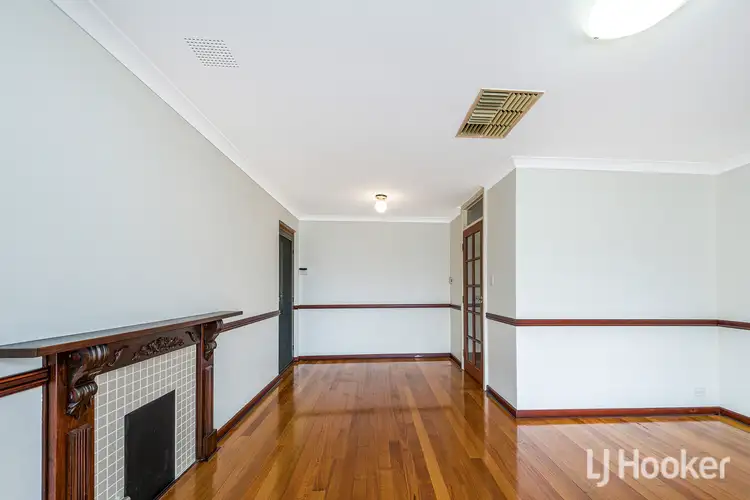 Fourth view of Homely house listing, 7 Jomar Court, Gosnells WA 6110