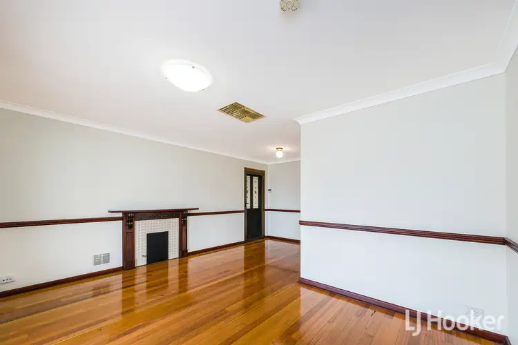 Fifth view of Homely house listing, 7 Jomar Court, Gosnells WA 6110