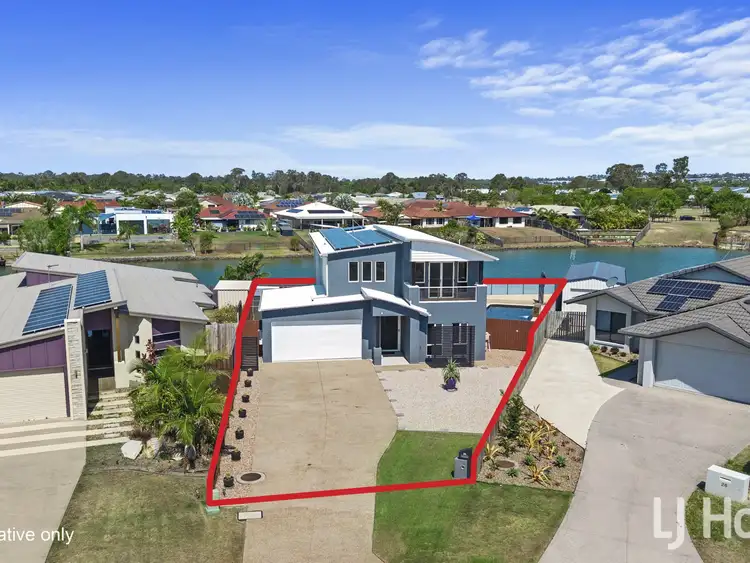 24 Earl St Vincent Circuit, Eli Waters QLD 4655