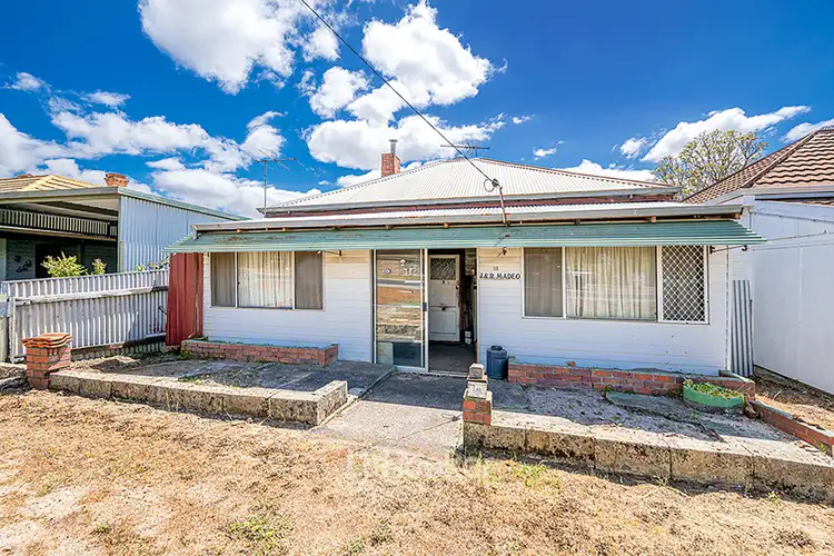 70 Venn Street West, Collie WA 6225