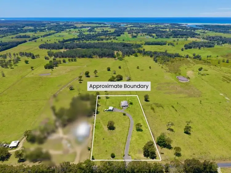550 Manning Point Road, Oxley Island NSW 2430