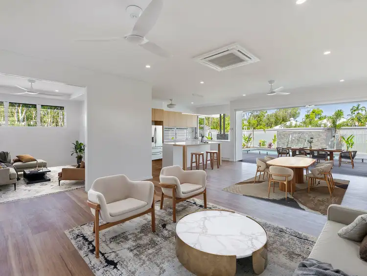 7 Camelia Court, Palm Cove QLD 4879