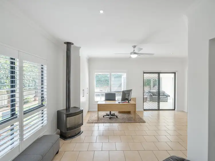 Sixth view of Homely house listing, 18 Nelson Drive, Griffith NSW 2680