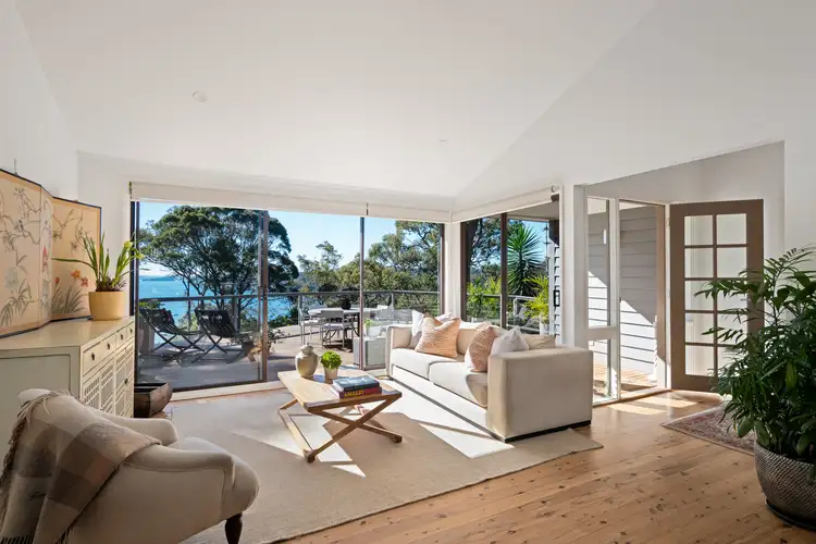 43 Wandeen Road, Clareville NSW 2107