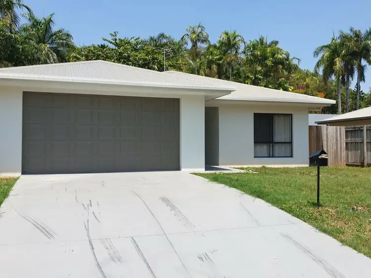 6 Griffiths Street, Manoora QLD 4870