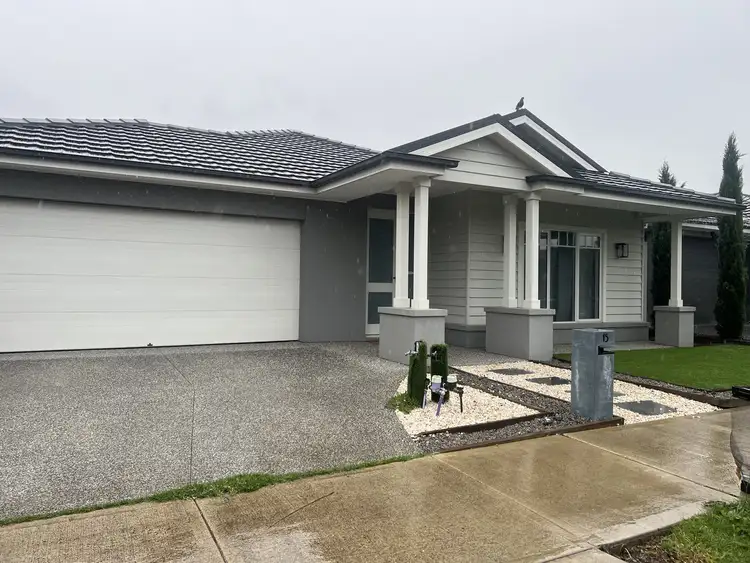 15 Bexley Terrace, Donnybrook VIC 3064