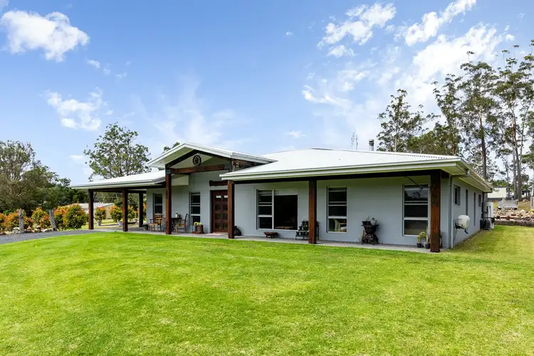 19 Armstrong Drive, Kalaru NSW 2550